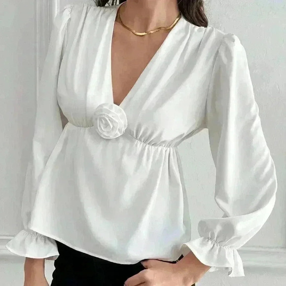 White Casual Women's Solid Color French Style Elegant Loose Fit V-Neck Shirt - Picture 6 of 7